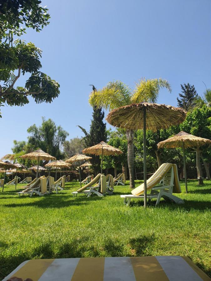 Andreas & Melanie Beach Hotel Aktí Kiverníti Kültér fotó